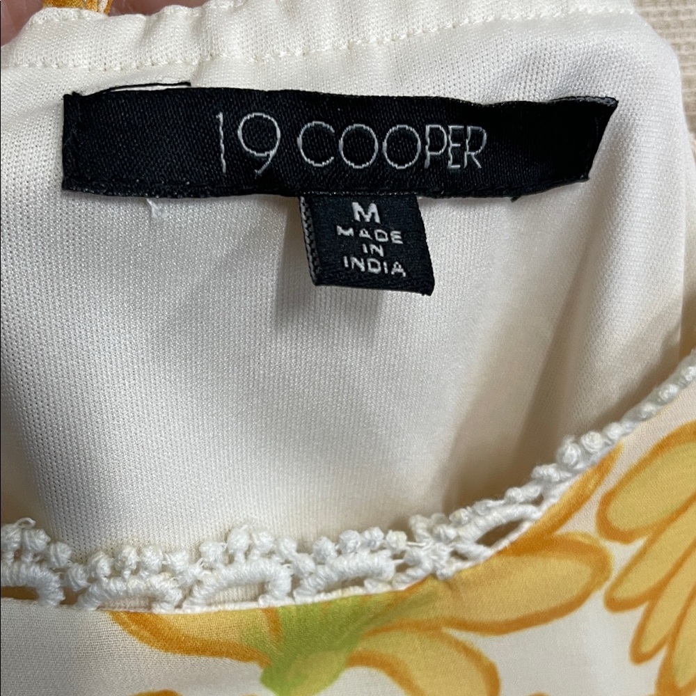19 Cooper Yellow Floral Mini Dress - Picture 3 of 3